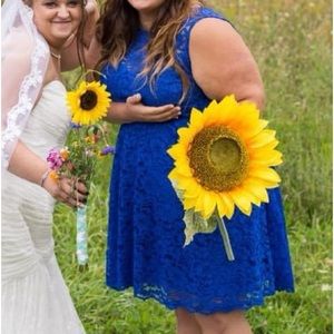 Women’s size 22 shoe formal dress